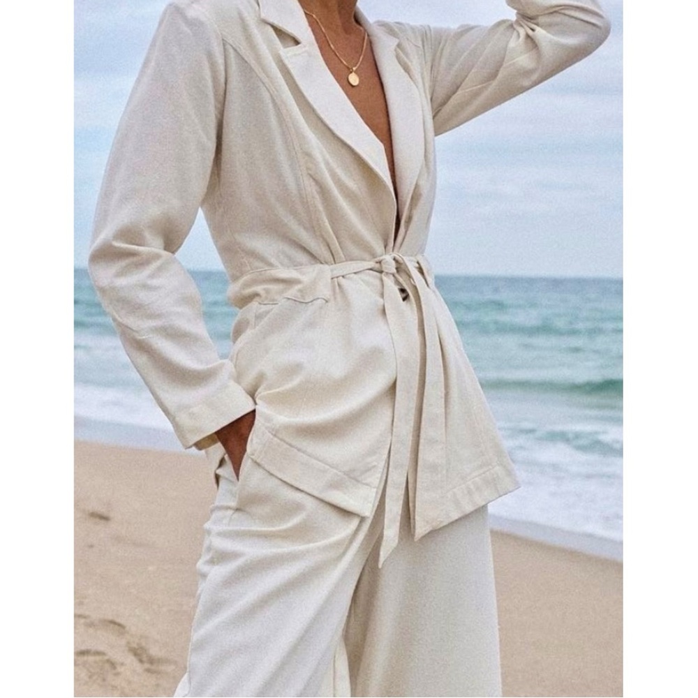 Chic Cream Belted Blazer for Women